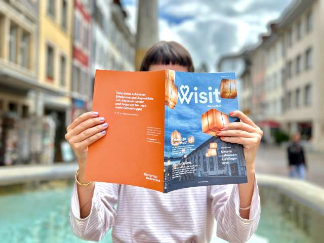 Wisit_Magazin Magazin, Inspiration, Hightlights Winterthur, Urlaubsziele, bestofwinterthur, locals, Tipps, Ausflüge, mit Partnern, Gäste, Touristen, Winterthur, Print, whattodo, Region, Altstadt Winterthur, Beucher, Hotspots, Brunnen Marktgasse, Erlebnisse