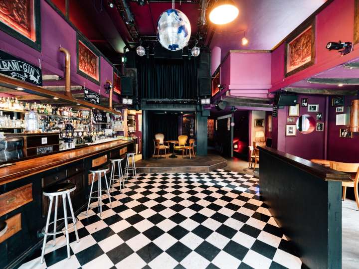 Albani Bar of Music & Hotel AG